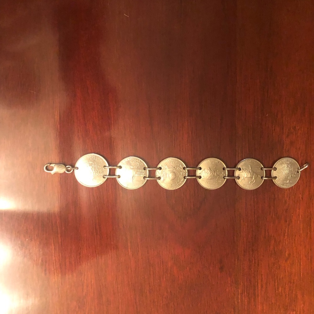 Coin bracelet of Quarters